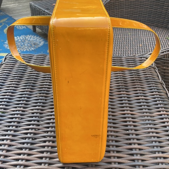 Chanel Tote 8”x10” - Picture 6 of 16